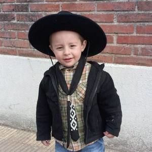 Meet your Posher, Horacio